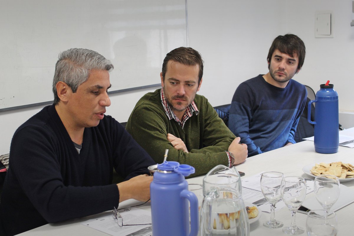 CienciaSantaFe's tweet photo. ¡El plan 𝗦𝗮𝗻𝘁𝗮 𝗙𝗲 𝟰.𝟬 avanza con todo!
Hoy nos reunimos para continuar con el proyecto #LabTICS, una iniciativa que busca desarrollar software de alto impacto que permita desarrollar la industria TICs en la provincia y facilitar la digitalización industrial 🏭👩🏽💼🌐 https://t.co/bmTTm0ymSA