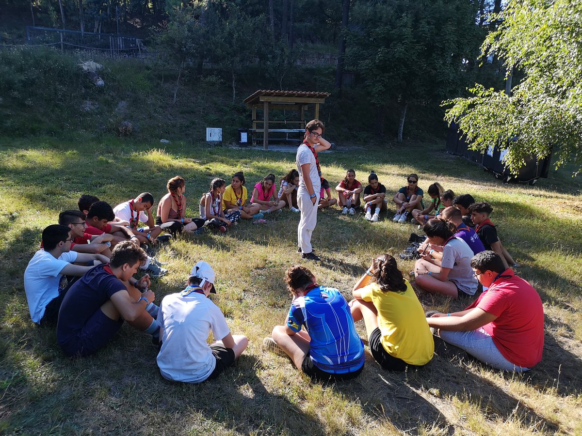 Aguere70's tweet photo. ¡Campamento de Verano!
Mientras los rovers siguen caminando hacia Santiago, el resto de unidades disfrutan del campamento en todo su explendor.
#Aguere70 #SentimientoAguere #RojoyNegro #Aguereporelmundo https://t.co/Fs6mckmwyx
