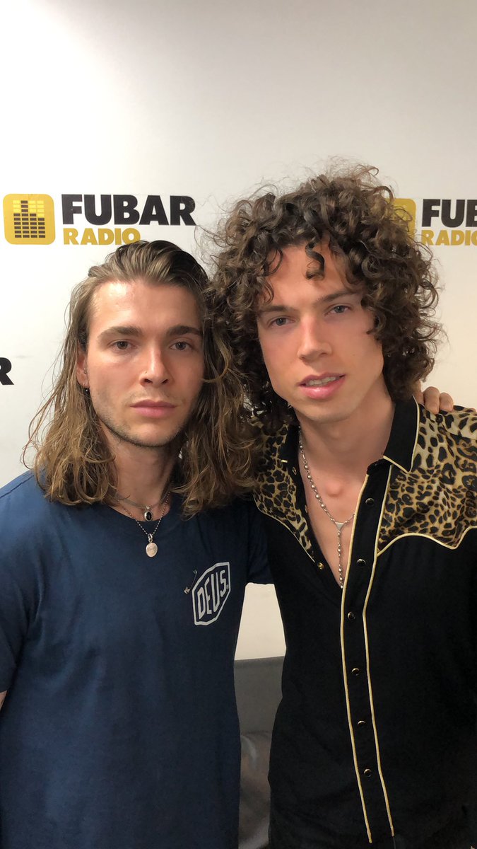 About to go live on <a href="/FubarRadio/">FUBAR Radio</a> with <a href="/tiffanytunes/">Tiffany</a>