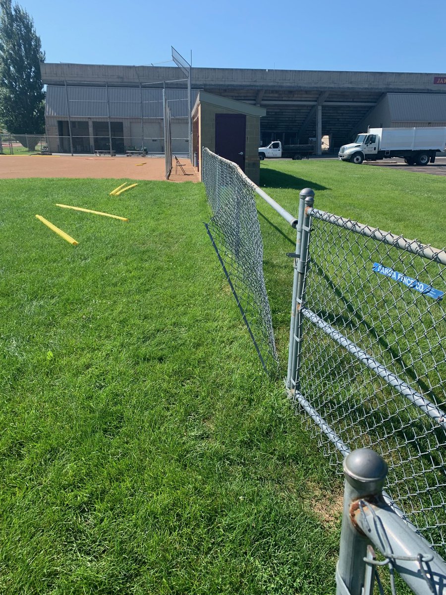 CobberSoftball's tweet photo. The #CobberSoftball field is getting a little cosmetic work before fall practices in September! #GoodbyeBluePads #WarpedFence #Hello #NewFencing https://t.co/cxGgYubDF0