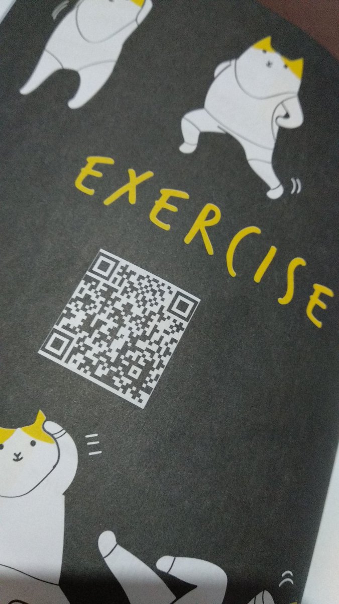 Ada bagian gimana sebelum tampil kita kudu exercise dulu yang kita tinggal scan qr code, dan jeng jeeeeeng... tinggal terusin instruksinya di YouTube.

Buku ini pas banget sebagai tutorial mandiri public speaking yang butuh contoh2 secara audio visual.