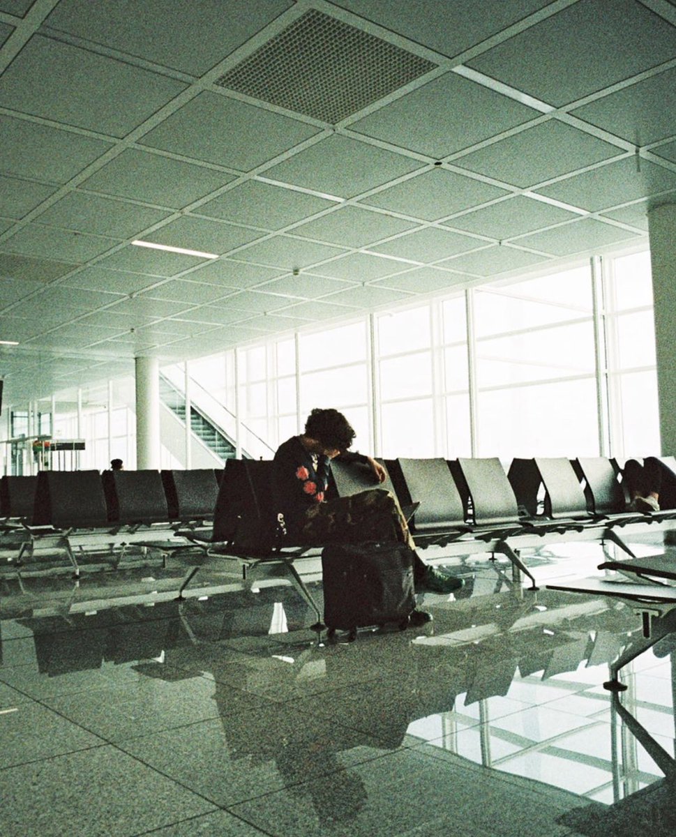 driveuntil1975's tweet photo. 🥾🌍х🇷🇺💔 https://t.co/OWSSwk5970