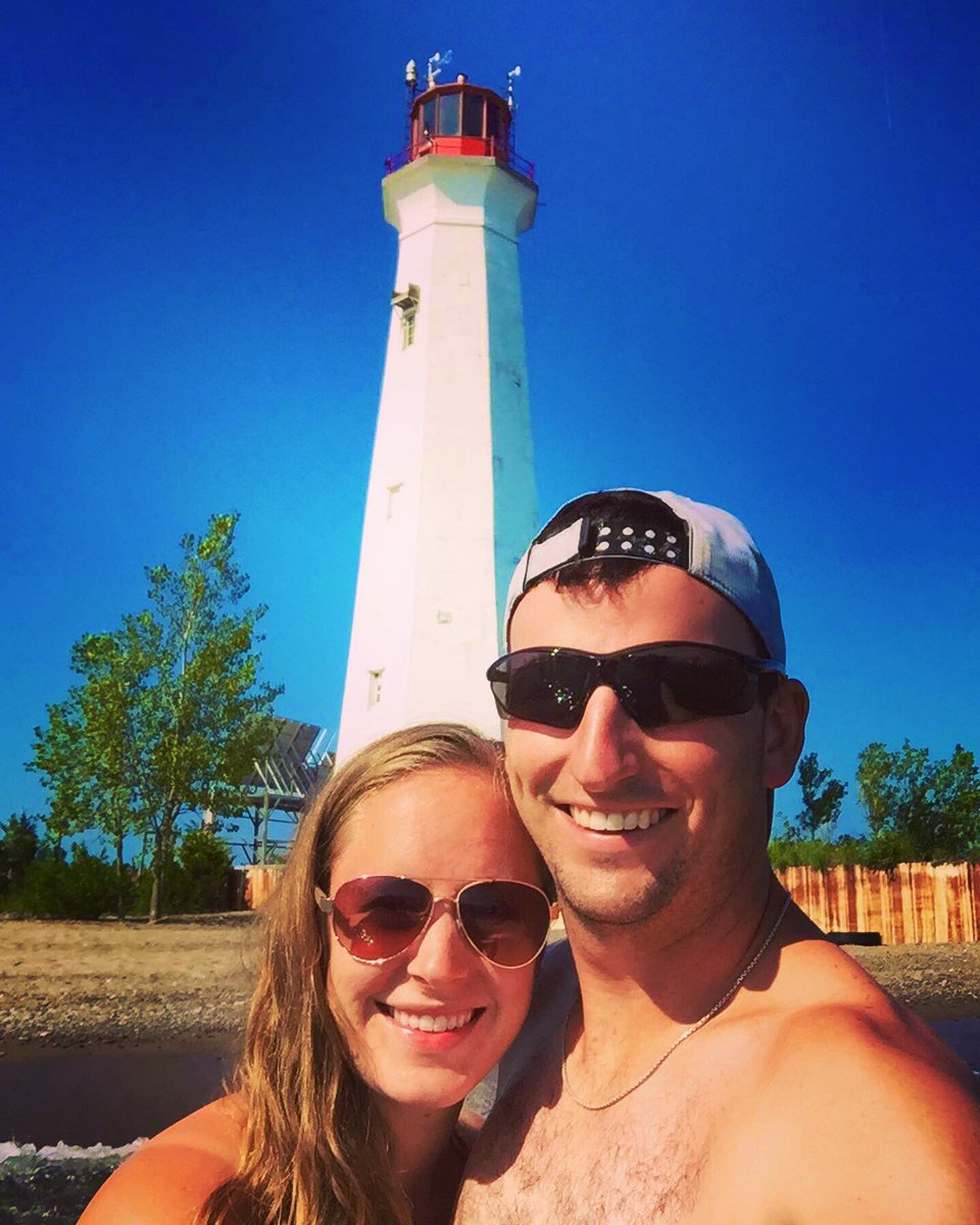 underwood__k's tweet photo. Going back to the spot where @14Ram proposed 3 years ago was the perfect way to end the long weekend. โค๏ธ #LongPointLighthouse https://t.co/Okws7XX7AE