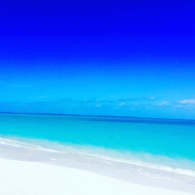 TreasureCayRsrt's tweet photo. #treasurecay#treasuredtimes #treasurecaybeach #bestbeach abaco#bahamas https://t.co/TAeAxmuFQ2 https://t.co/EwSu8Q3HAQ