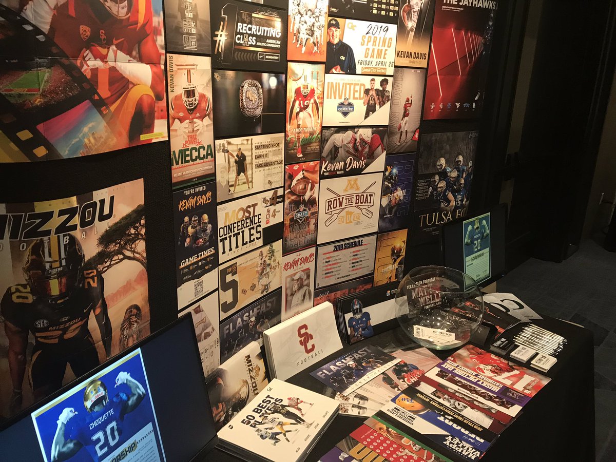 AustinChadwick's tweet photo. Phenomenal time at the @CFB_Personnel in Nashville hanging with the best in college football recruiting from every school.
Fantastic work by Ed, Victoria, and Ben. Appreciate the help and It was so great for our #GhostMail company. @ClintRountree18 https://t.co/MTcTThNOas