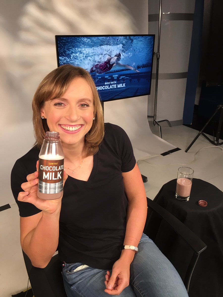 katieledecky's tweet photo. I’m thrilled to be joining Team @chocolate_milk! Ever since I was about 13 years old, I’ve been recovering with chocolate milk. It’s been a huge part of my training and racing routines, helping me go after my goals in the pool. #RealWorks #Ad https://t.co/TwNY0XP4WC