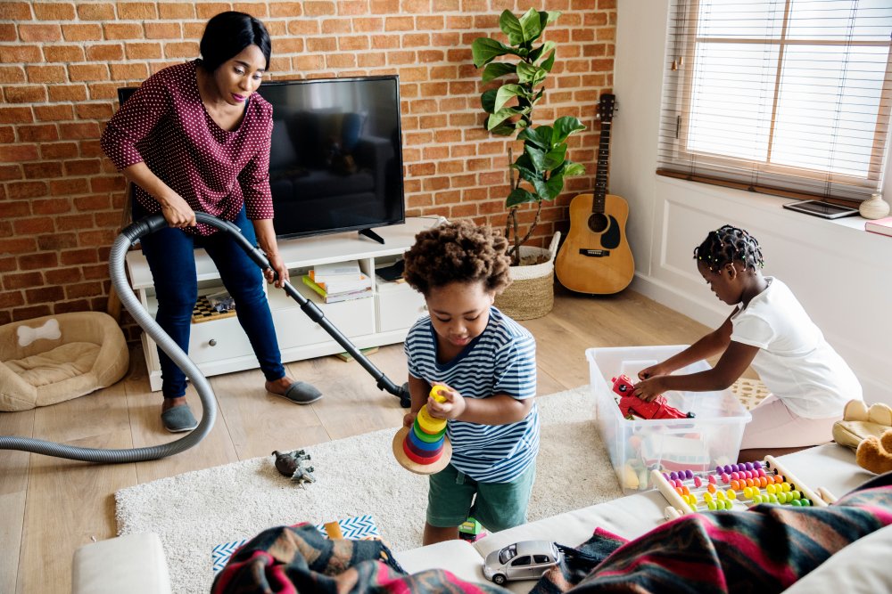 MaidRightClean's tweet photo. The value of cleanliness is something that is learned! Teach children the value in keeping things tidy! What are the best ways you make cleaning fun for your children? https://t.co/L12rKXtzd4