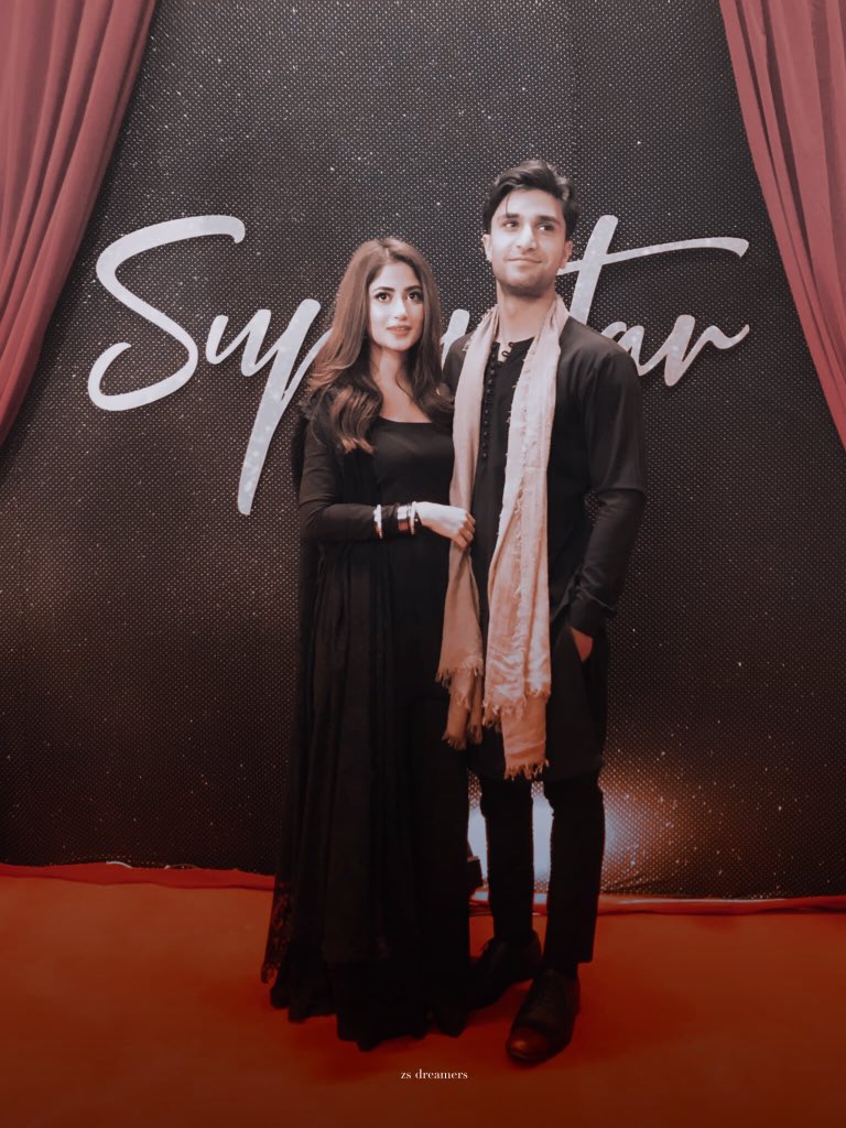 izainaab_'s tweet photo. THEY LOOK SO MARRIED ALLAHUMABARIK ❤️😭

#sahad https://t.co/cRrZCxMamD