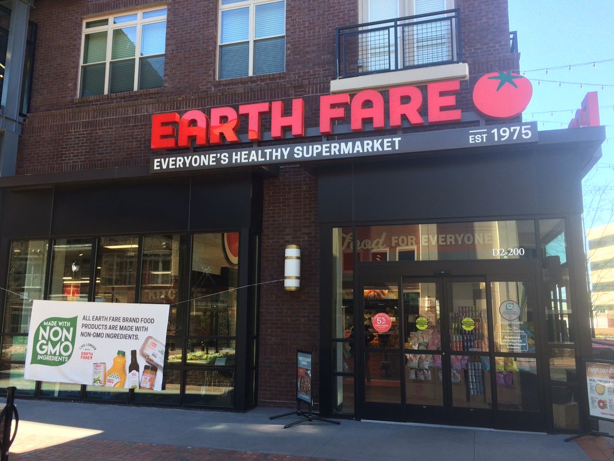 tonetoatlanta's tweet photo. #ICYMI #EmoryPoint to get @EmoryUniversity  "Innovation Hub" + new name, more changes planned https://t.co/KD1vguMGSZ #CREatl #Retail cc @PlannedGrocery https://t.co/JewiCLkIWH