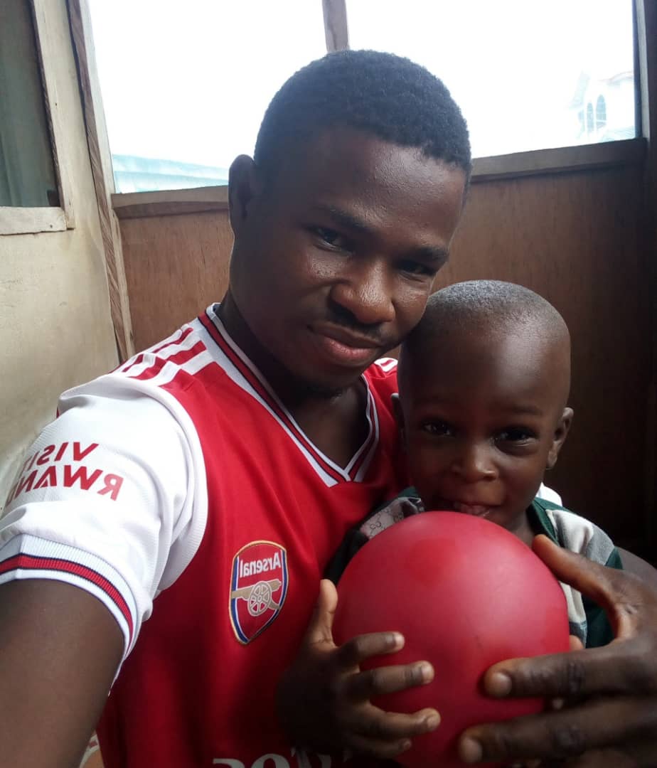 SodiqTeslim's tweet image. We rep Arsenal #waveurbanner #revolutionplusproperty