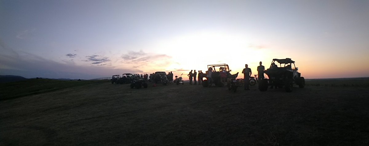 tx2sturgis's tweet photo. Watching the sunset over Glencoe #Sturgis2019 https://t.co/Xmg2s1nGXL