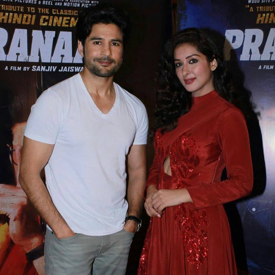 RajeevKDreamers's tweet photo. ๐๐โค #Rajeevkhandelwal at #Pranaam promotions ๐ @pranaammovie #Pranaam is slated to release on 9th August!! ๐
.
.
#SameekshaSingh @iamsameksha @RK1610IsMe #rajeevkhandelwaldreamers #bollywoodstar #SanjivJaiswal @iSanjivJaiswal #PranaamThisFriday 1/2 https://t.co/m3D7YtUbJ0