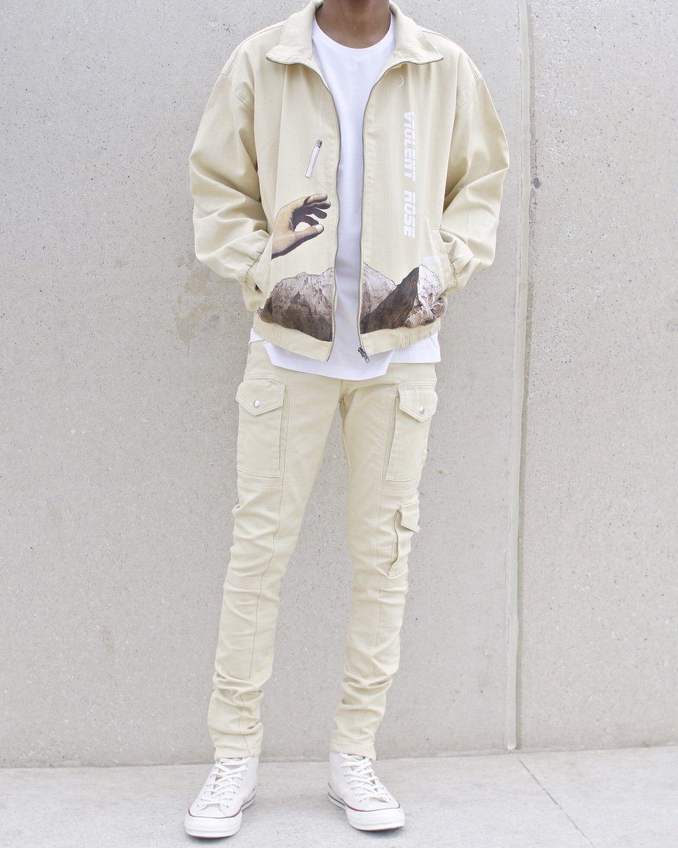 _ViolentRose_'s tweet photo. Cream two piece #ViolentRose https://t.co/SEP1Uj4tB6