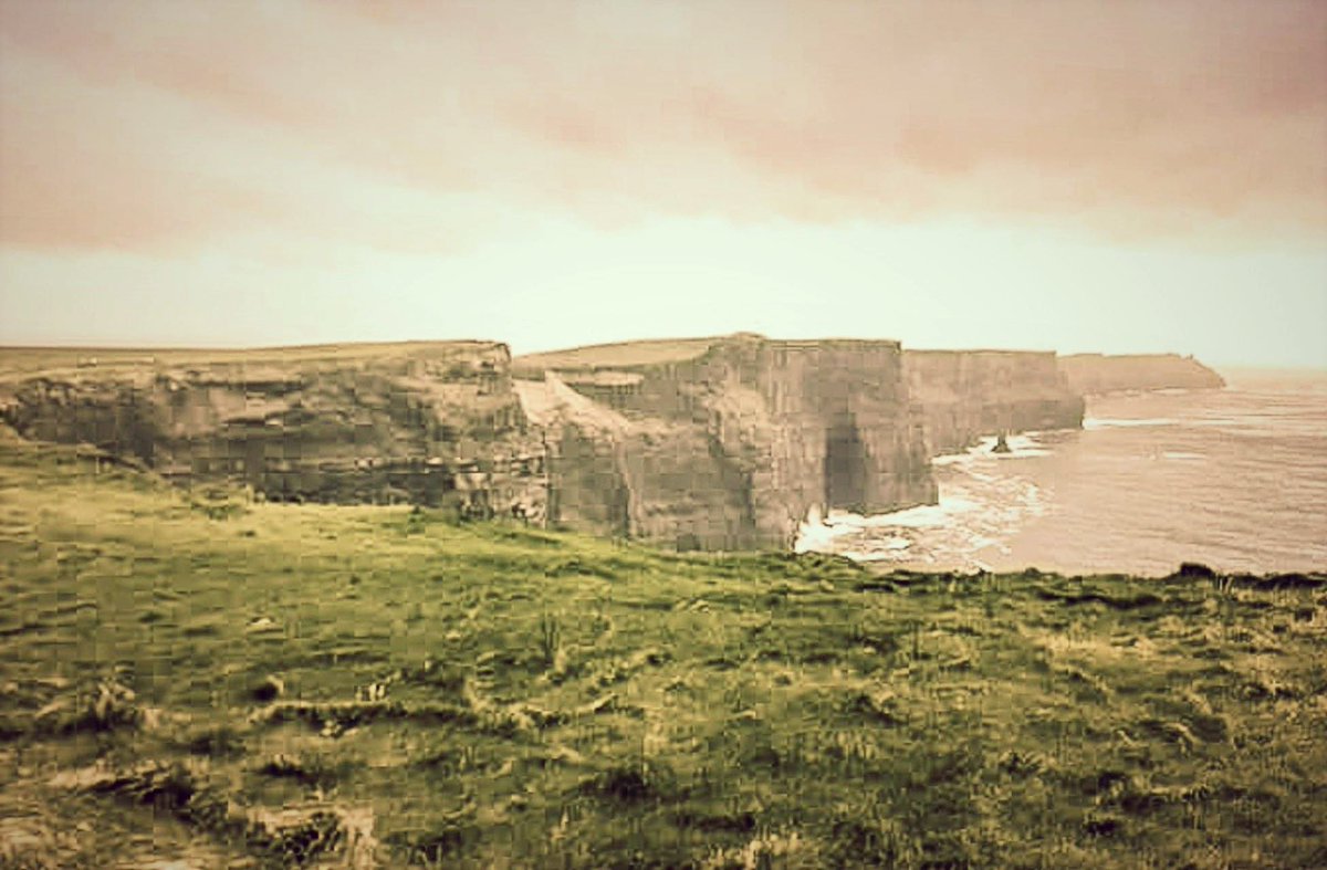 Have you ever been to magical #cliffsofmoher? Read more here: instagram.com/p/B003YmLID7f/…