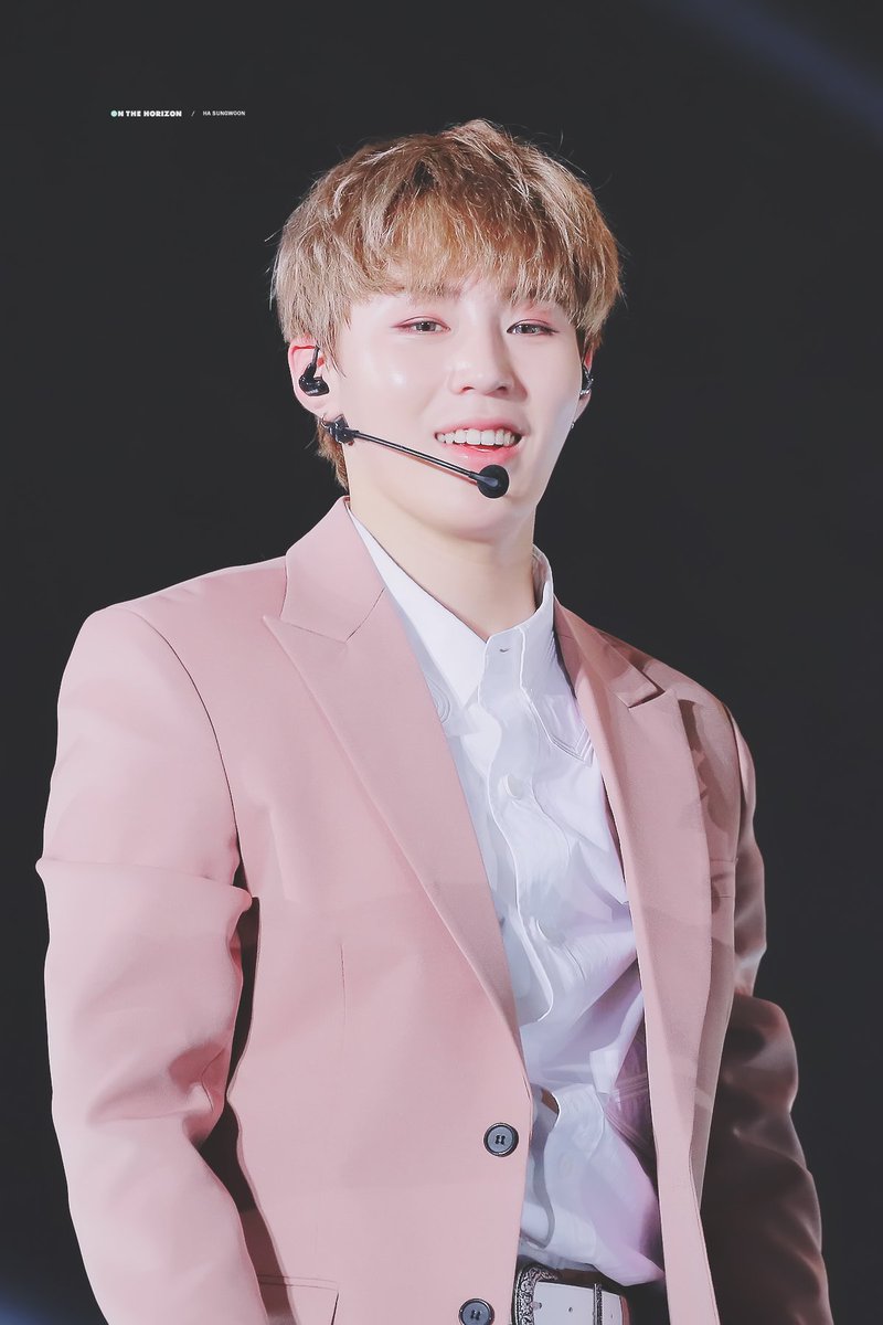 onthehorizon322's tweet photo. 성운이가 가는 길
가장 가까이가 아니더라도
언제나 같이 가고 싶어💙
#하성운 #HASUNGWOON
#우리워너원_이주년_축하해
#TwoYearsWithWannaOne

https://t.co/ElfSHfLAoM
https://t.co/zHwNHOvKYX
https://t.co/QRQFzk1yhv
https://t.co/zpoIr1CDlL https://t.co/NeeE2FSQLX