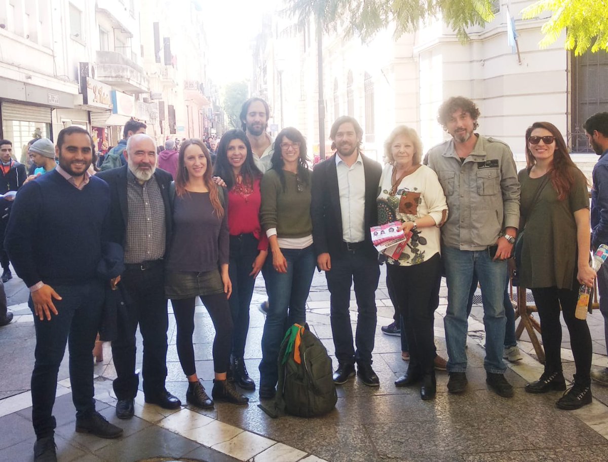 Se agudiza la crisis económica, sube el dólar, se agrava el riesgo país, y los trabajadores tenemos una alternativa contra el régimen del #FMI 
#VamosConFITUnidad  para que la crisis la paguen los capitalistas 💪