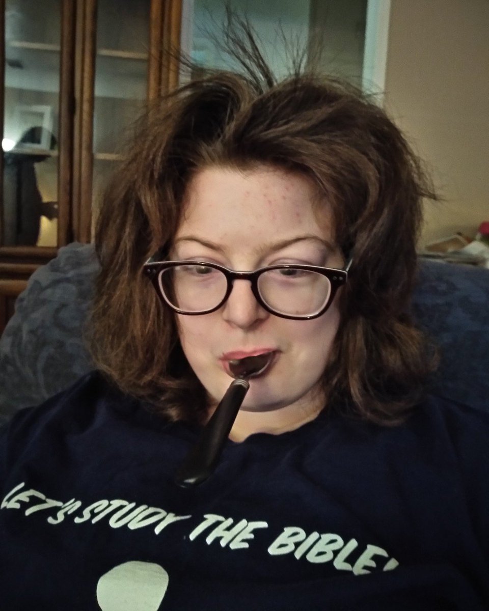 compasscares7's tweet photo. Take a cue from our client Jessie and show your silly side today! #everydaycompass #compasscares #compasscommunity https://t.co/vgnHaAwBu7