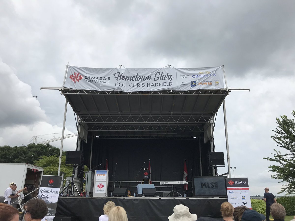 Sarnia_Ontario's tweet photo. We are ready for the Col. Chris Hadfield Celebration! #canadawalkoffame #sarnia https://t.co/GTMFWy4xdy