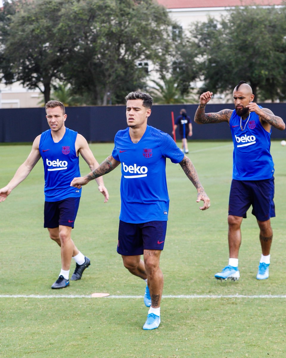 FC Barcelona tweet media