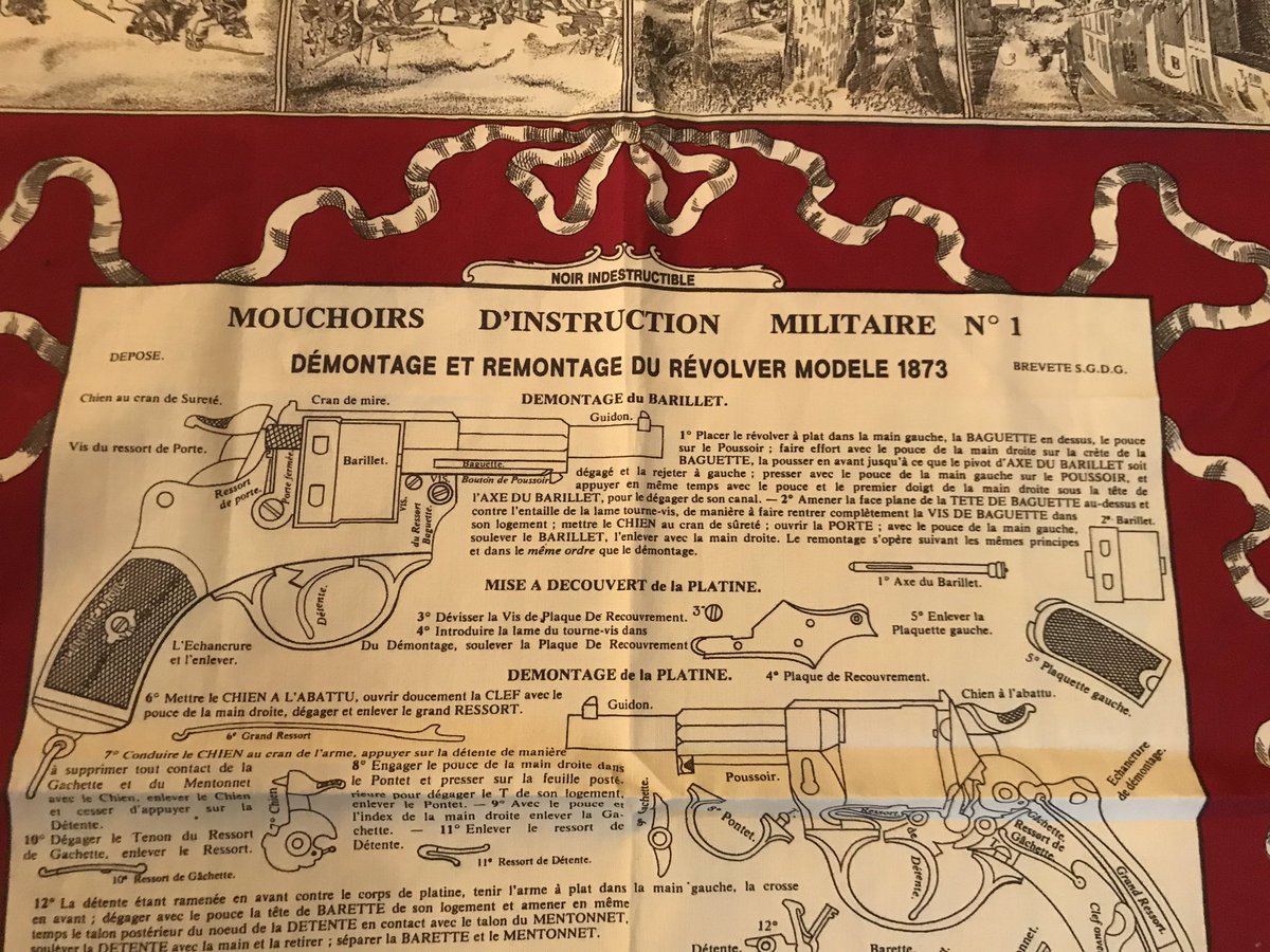 Chattancourt's tweet photo. Aujourd’hui nous avons reçu un petit don d’une touriste américaine, il s’agit du mouchoir militaire français d’instruction pour le revolver mdl 1873. Ce mouchoir sera adopté par l’armée en 1880. A l’entrée en guerre chaque soldat recevra un mouchoir correspondant à son arme. https://t.co/2COFcQW0L0