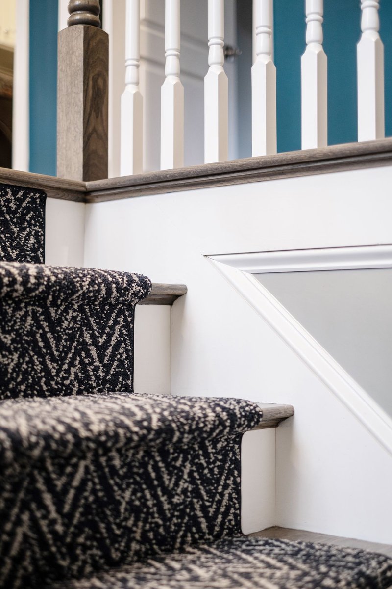 brickbeamstudio's tweet photo. We can’t get enough of this custom chevron stair runner we did for one of our clients with @surface_home_design. It adds a pop of color and pattern in this double height foyer. https://t.co/r38jUTI9b6