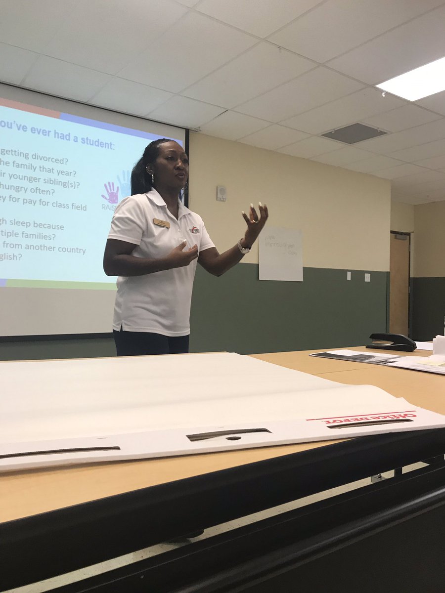 FcusPawprint's tweet photo. Mrs. Camacho asks teachers to think about students who are going through a rough time and how they can be a voice of support #csusaimpactfl -bg https://t.co/0hxsVd6DfV