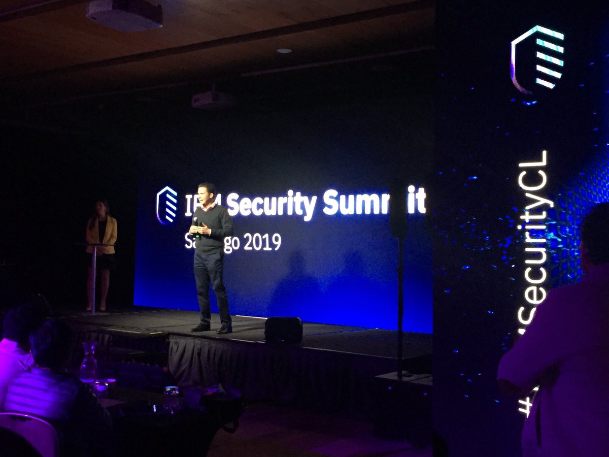 Clau_mondak's tweet photo. El costo de la fuga de datos es muy alto para las empresas hoy #IBMSecurityCL @IBMdeChile @dmacor https://t.co/DwPg6g2At6