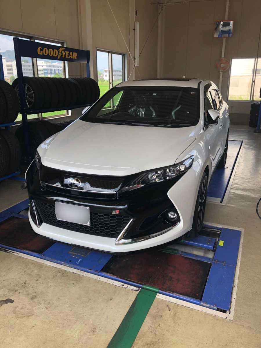 Yuto お盆にこの2台で四国カルスト行くのは熱々 楽しみだな 乗り心地悪い車と良い車のベストマッチ笑 ハリアーに踏み潰されないように気をつけます Daisuke Yuto お盆にこの2台で四国カルスト行くのは熱々 楽しみだな 乗り心地悪い車と良い車のベストマッチ笑 ハリアーに踏み潰されないように気をつけます Daisuke