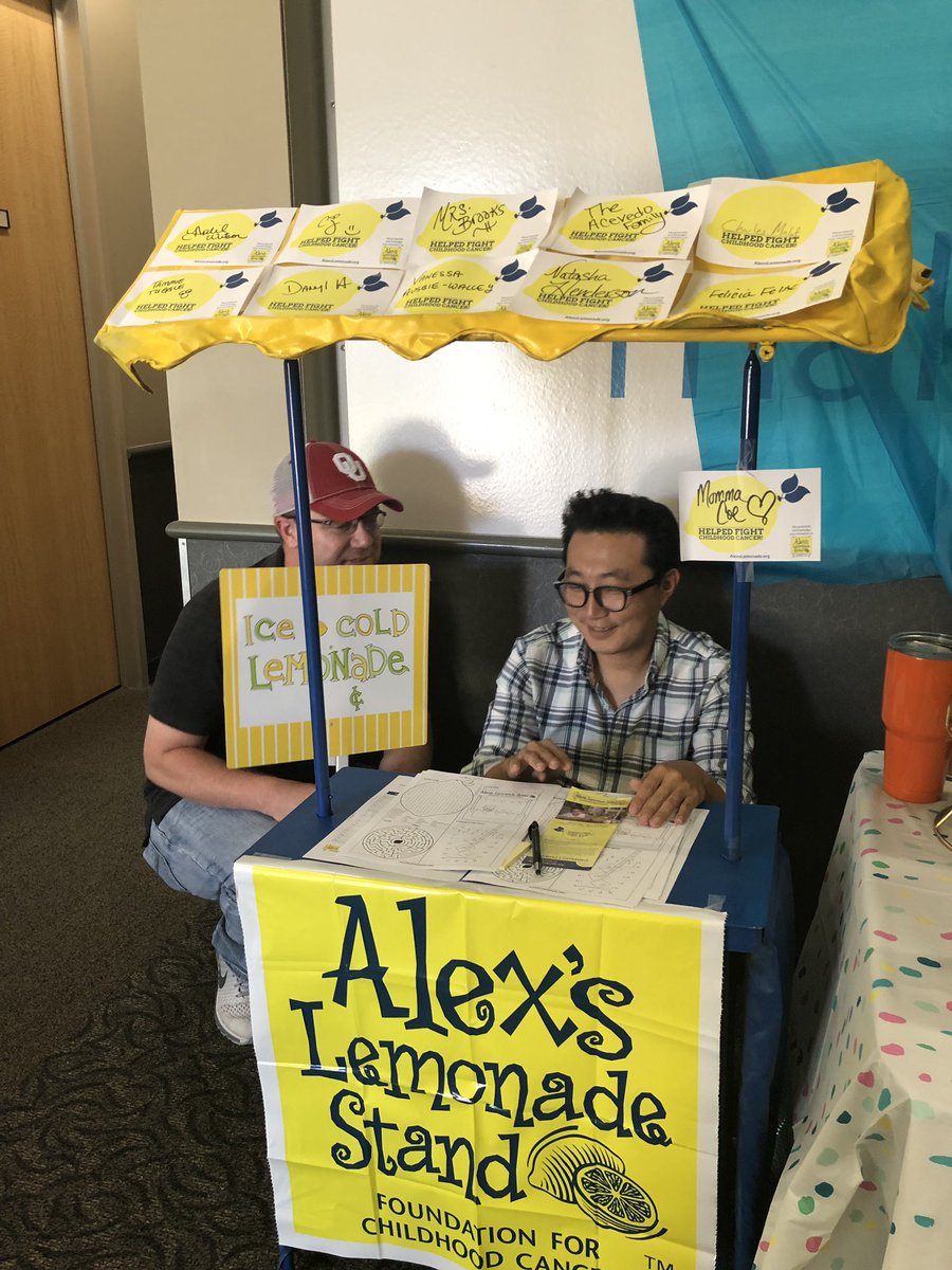 Kato &amp; Mabry at the lemonade stand!#Alexslemonade #OneCupATTaTime <a href="/be_okc/">OKCBeProud</a> <a href="/EngagementCare/">Success Engagement Desk</a> #OOPBeProud #TeamGarcia