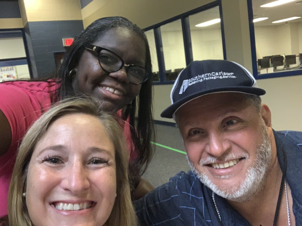 icecreamclub's tweet photo. #curriculumredesign #teachupspring https://t.co/6ZKbIdq3br