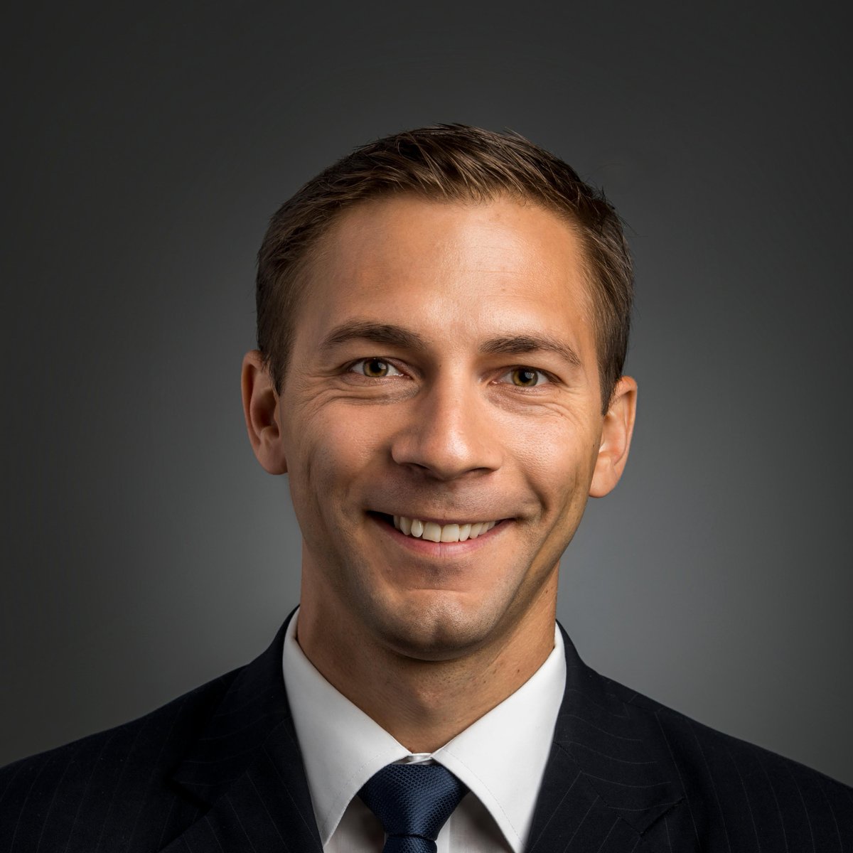 UVU_SMARTLab's tweet photo. We are excited to welcome Dustin Harding to our team as Head of Research! Dustin has a PhD in Marketing and specializes in conducting marketing research in scholarly articles and for corporations as well. https://t.co/J2H6jQJpM5