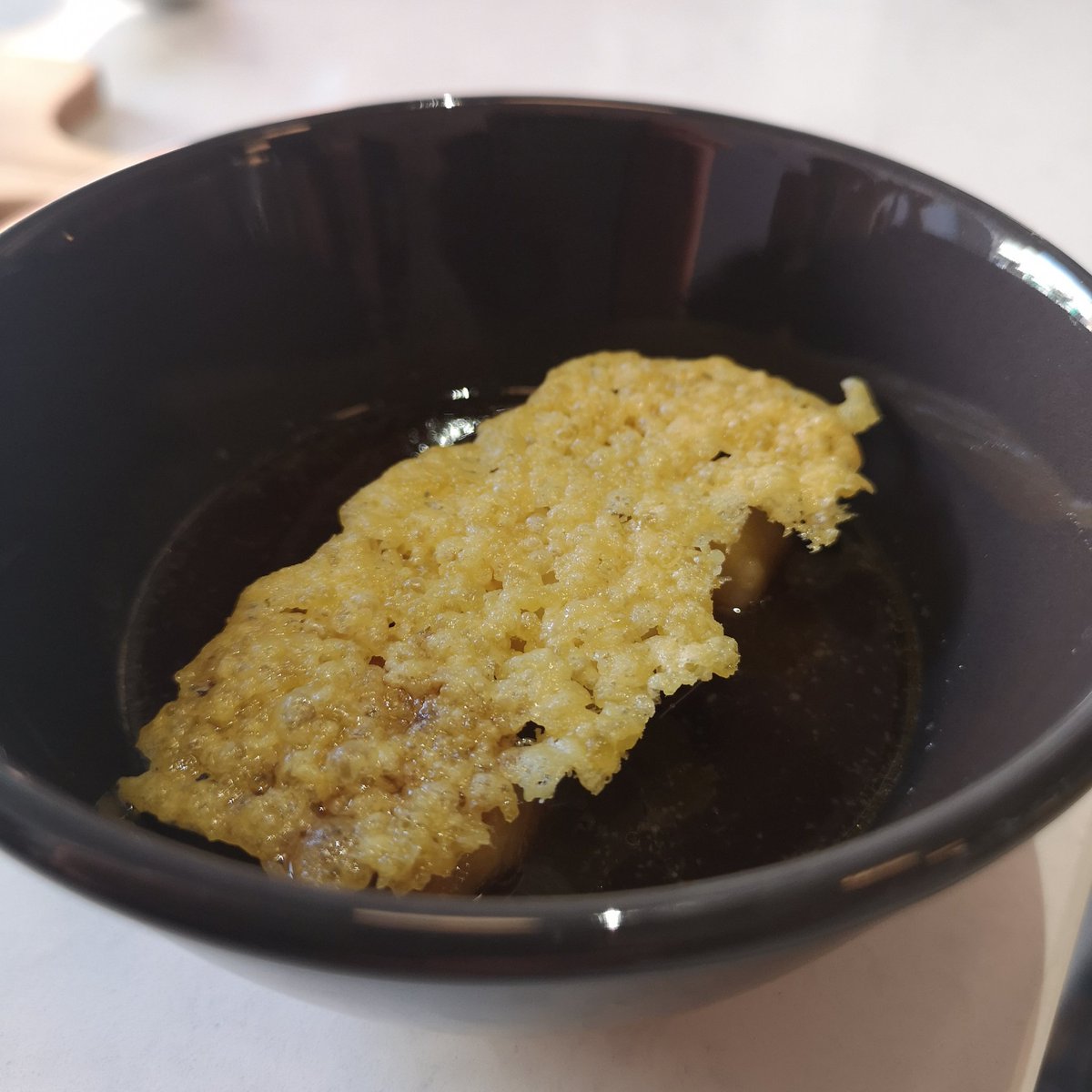 allthefood_'s tweet photo. Forás pop up last night celebrating females in the industry, by @Fork_Awakens &amp; @ailishoneill102. Fav dish probably this roscoff onion soup with comté crisp &amp; gnocchi, inspired by @dominiquecrenn, but lots of highlights and surprises throughout. Hopefully won't be a one off... https://t.co/pxC0QSBQay