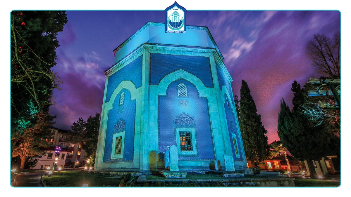 YildirimBld's tweet photo. Huzur dolu geceler #Yıldırım

#Bursa #Yildirim #YesilTurbe #Gece https://t.co/ctvdVBI8k2