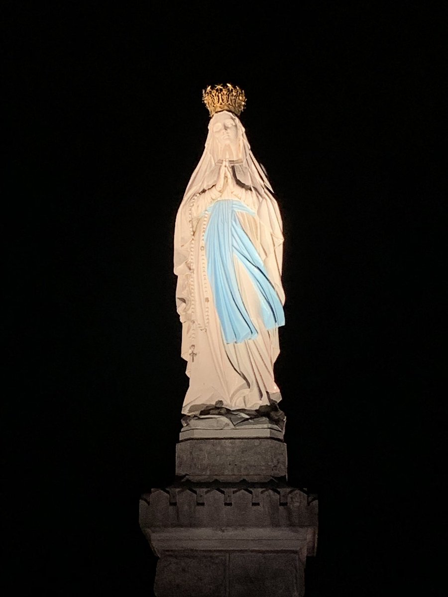 IrishLourdes's tweet photo. Marial procession as requested. https://t.co/46vzemJ3Kx
