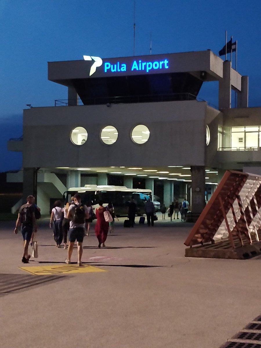 BrigantiaESU's tweet photo. We have arrived. https://t.co/jhw570ezCw