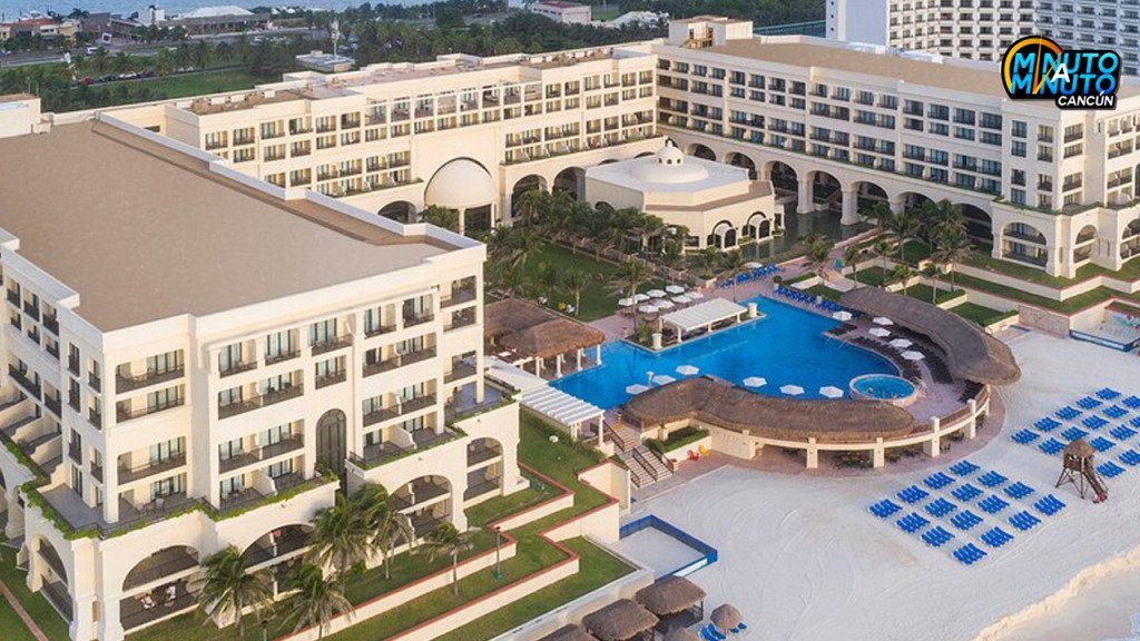 POR 160 MIL PESOS SOBORNAN AL DIRECTOR DE DESARROLLO URBANO DE BENITO JUÁREZ minutoaminutocancun.com/2019/08/06/por…