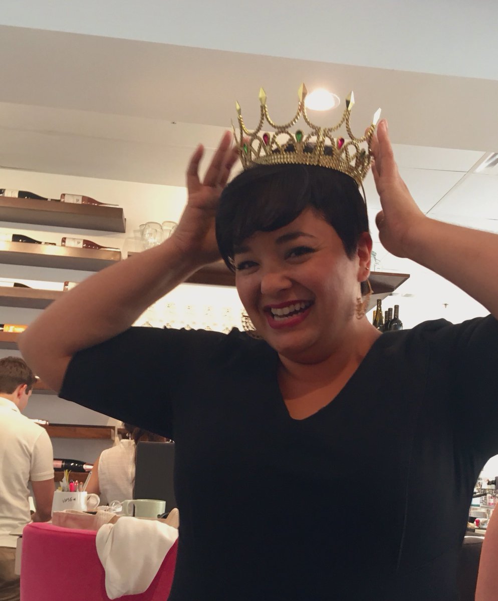 lyricthompson's tweet photo. Tonight we bowed down to the CWEEEN of #CWEEE @CWEEE2018 in the style and fashion she deserves. Thank you @TeresaIsabelleC for your leadership, energy and grace. We owe so many wins to you and look forward to watching you continue to do great things on the best coast! https://t.co/Ki3W4CG33P
