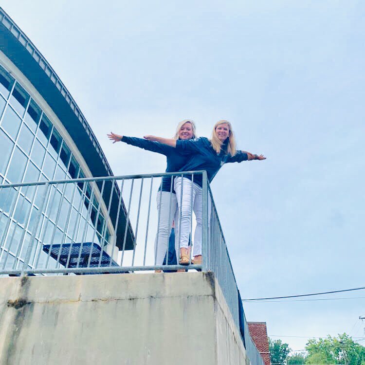 etrotter_BHT's tweet image. Ready to take on #MAfirstday with this crew. Im excited to welcome students tomorrow and show them how glad we are to have them back! Happy New Year! @MACSchools