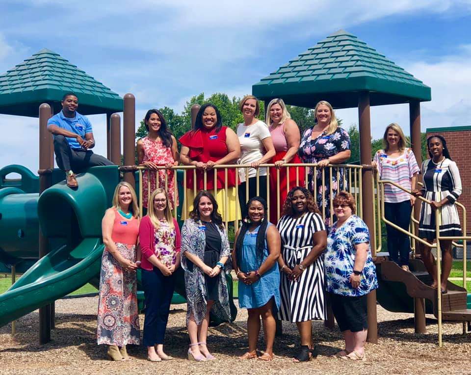 vanburenEdD's tweet photo. Reflecting after a great day spent with #SCASCDL2L Emerging Leaders, @pnabbie, @franguinnrogers, @dawnjmitchell, @donnakhooks, and @ACE_Patterson focusing on #servantleadership! #loveSCschools https://t.co/xTw1PDwwcg