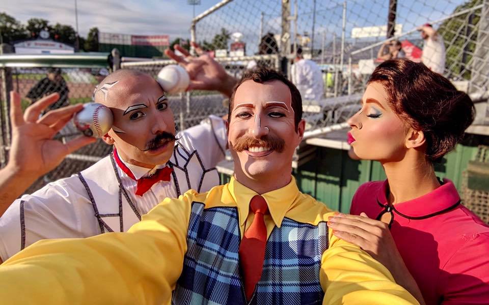 Cirque's tweet photo. Family selfie and all ready for the first pitch at #HadlockField for the @PortlandSeaDogs game tonight! ⚾ #CRYSTAL https://t.co/pEbzKH6d8F