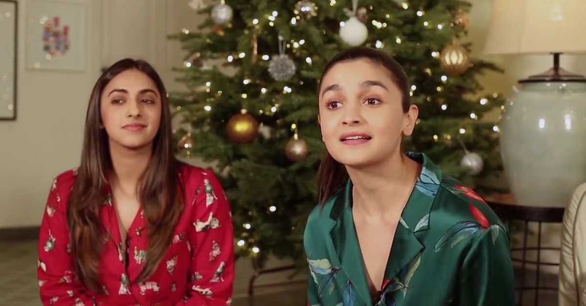 JayaVital_'s tweet photo. Alia Bhatt’s Eco - Friendly Christmas Gift Wrapping Tip | #DIYDecember | Co - Exist | @aliaa08 🖤❤️
https://t.co/qqaHMgU4HV https://t.co/0xGLdeGwL5