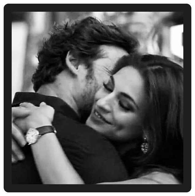 yleyana3's tweet photo. ▪El primer Amor no siempre llega en orden ▪ 💭🖤🐙🔗
#Tbt #Bipos #Bonitos #BS #AnaBrenda #IvanSanchez #DesdeSiempreyParaSiempre @anabreco ❤ @ivansanchezz_ https://t.co/hUaqfBOwad