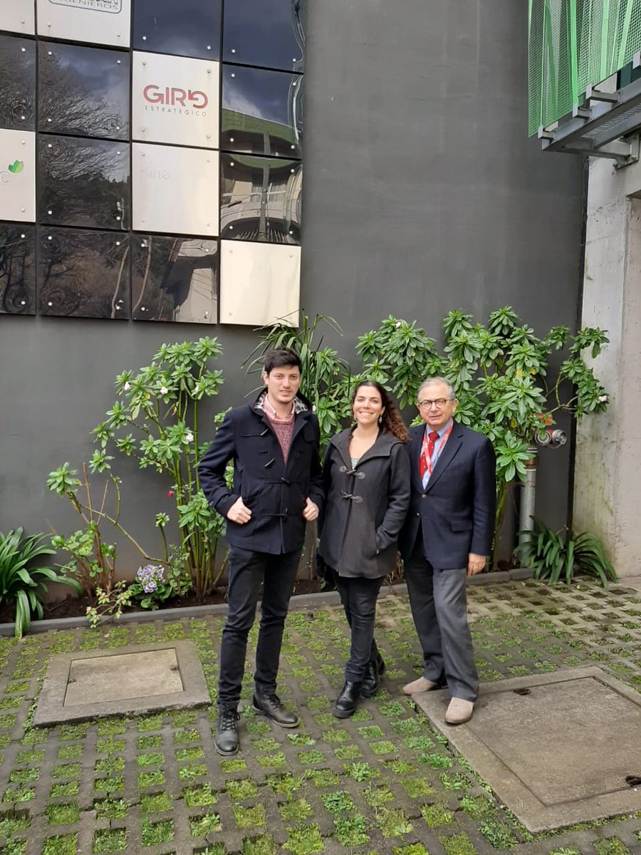 Fundacion_CVE's tweet photo. Nos encontramos en #Concepción, visitando a @EstrategicoGiro: #empresa dedicada a las Comunicaciones y Asuntos Públicos. 

#EmpresaFinalista #PremioPymeCVE https://t.co/A0OrRzcWun