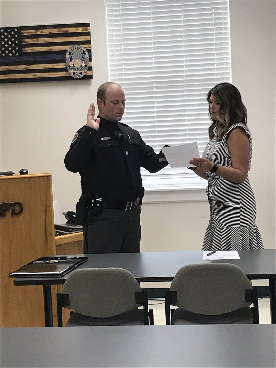 MebanePolice's tweet photo. Welcome Ofc. Josh Shumate to the Mebane Police Department! https://t.co/Vmp6sya7XD