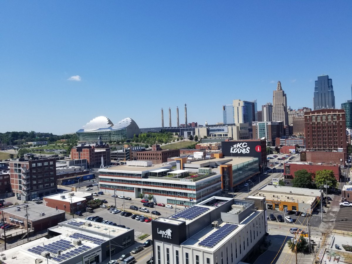 slippingstitch's tweet photo. #kcloves #welovekc https://t.co/pxzkBfMmIv