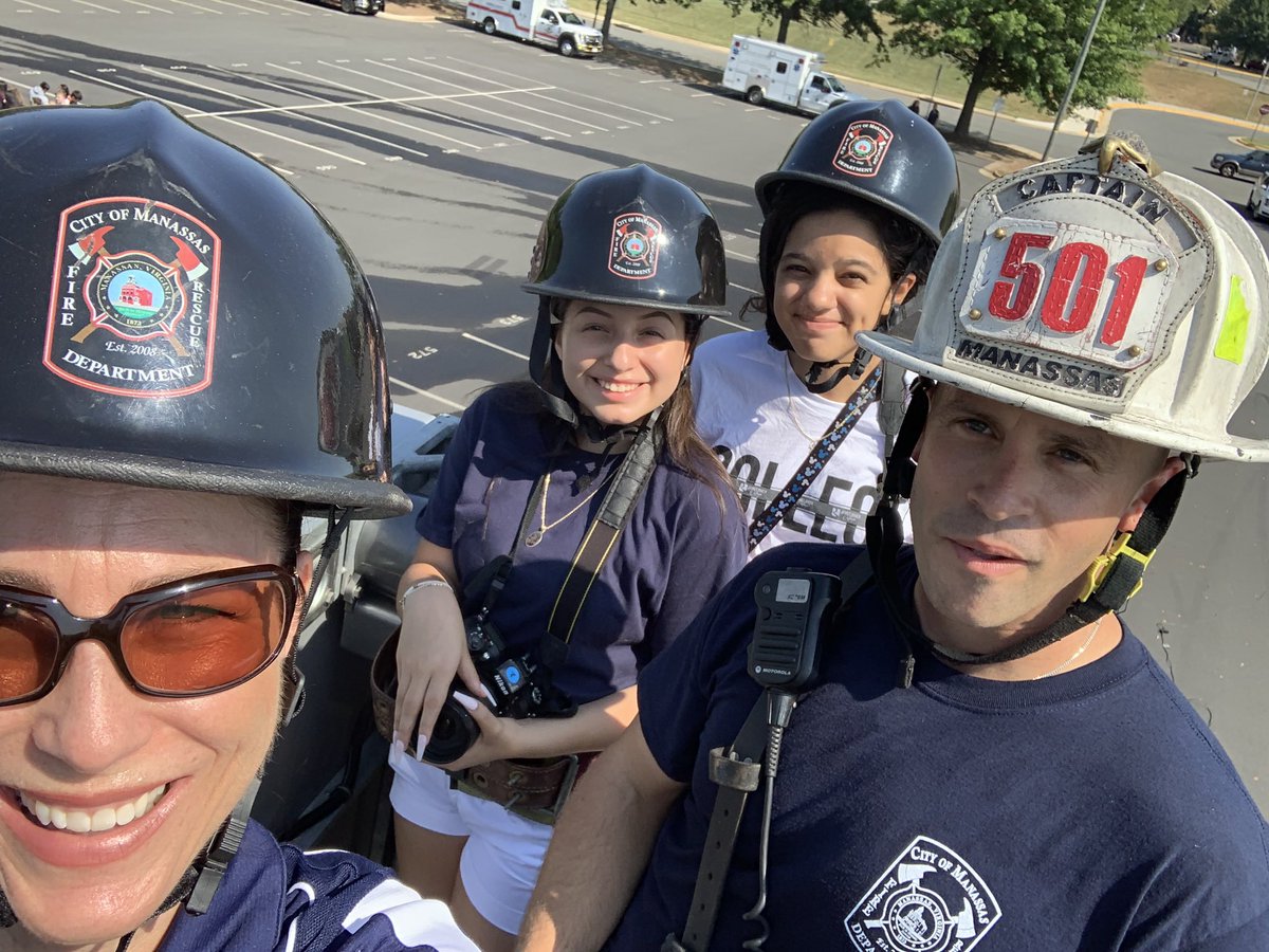 Sarah Weaver tweet media