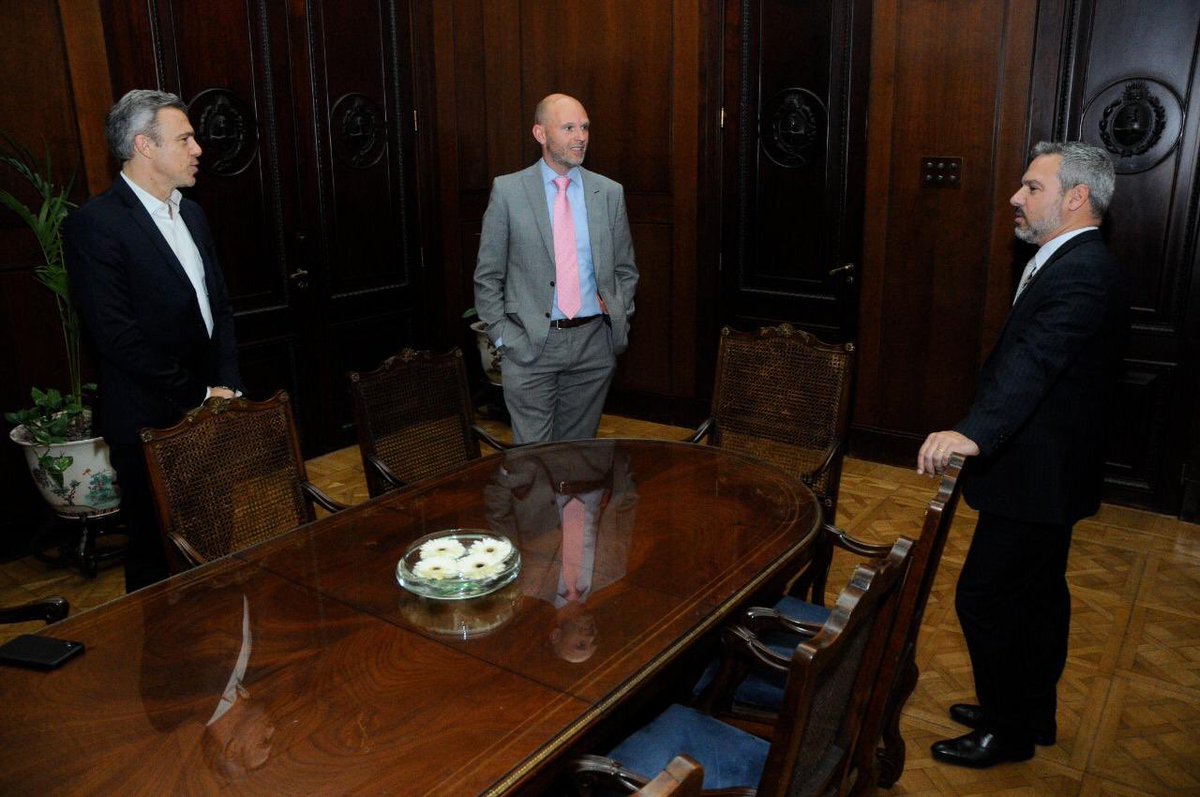 Esta mañana, <a href="/fabianpdk/">Fabian Perechodnik</a> y #DiegoCagliolo se reunieron con el Embajador de los Países Bajos @NieuwenkampRoel, donde repasaron proyectos de cooperación en conjunto.

@BASecGeneral <a href="/BAProvincia/">Gobierno PBA</a>