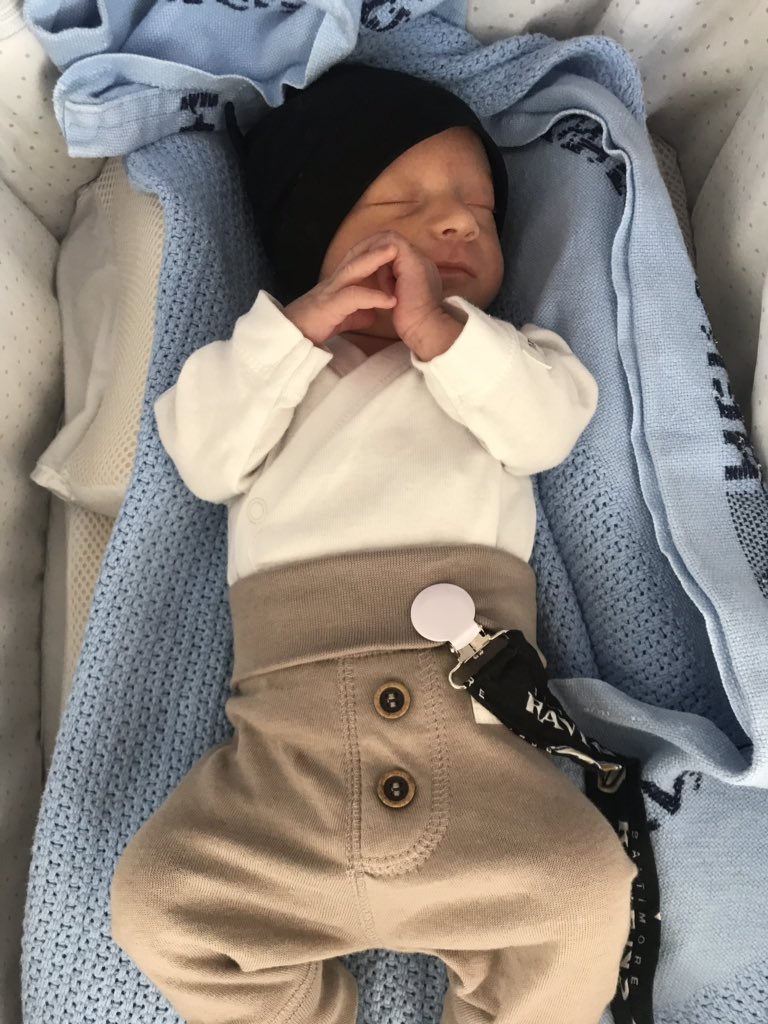 Life’s been busy lately: Maxwell decided 8 weeks before his due date was perfect time to come out and was born on the 4th of July weighing 4 lbs and 16.9 inches. We spent the first 4 weeks in the NICU and got home Thursday, he’s now 5.7 lbs and 18.5 inches 😍