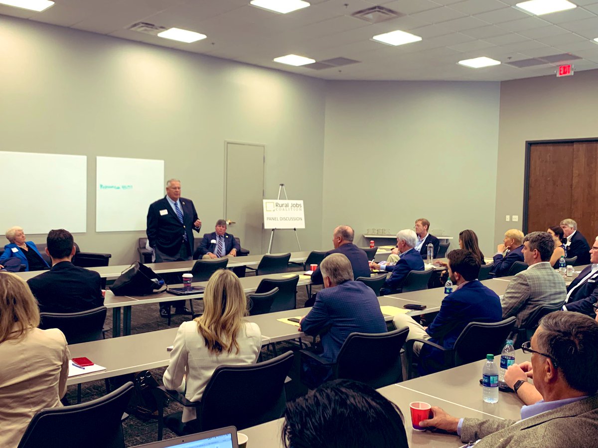 AC_GrowthReady's tweet image. We’re pleased to hear rural leaders, legislators and experts from across the US discuss state policies to support rural small businesses &amp;amp; communities, at today&apos;s joint @RuralJobsC and @TNChamber panel discussions on rural development. #ruraljobs #ecodevelopment #impactinvesting