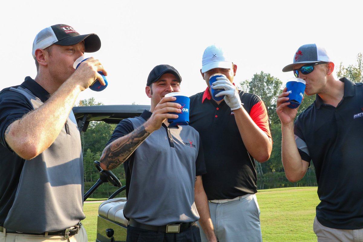 durtygurlmixers's tweet photo. My drinking team has a golfing problem β³οΈ ππ½
#augustageorgia #durtygurl #durtygurlcocktailmixers #dgmixers #cocktailmixers #golf #nationalgolfmonth #letsplayaround #happygilmore #fore #mulligan #birdie #golfcapitaloftheworld #durtygurllifestyle #holeinone #golfing #daydrinking https://t.co/6pGBFrkXda
